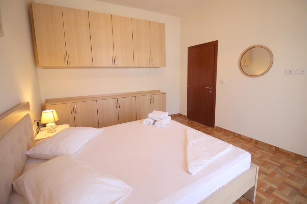 Doka Center Apartments Saranda Dış mekan fotoğraf