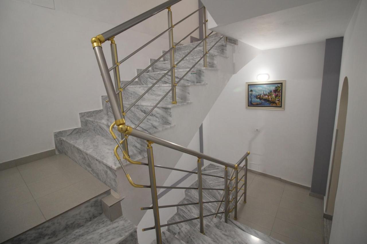 Doka Center Apartments Saranda Dış mekan fotoğraf